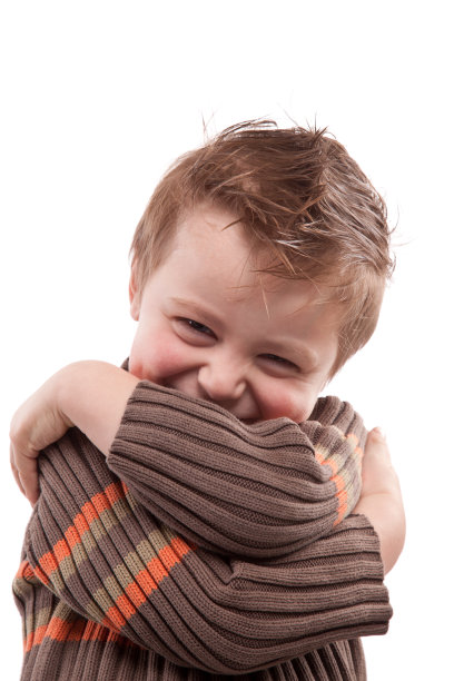 一个5岁男孩的肖像图片下载