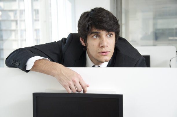 担心年轻人图片下载