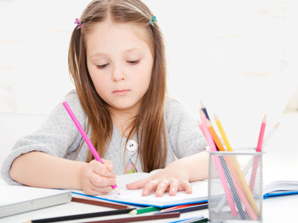 幼儿园的作业。图片下载