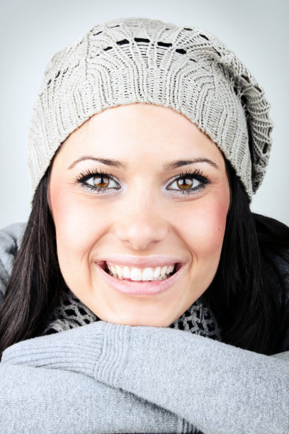 美丽的年轻女子图片下载