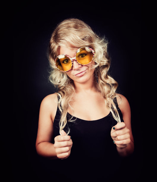 花的孩子图片下载