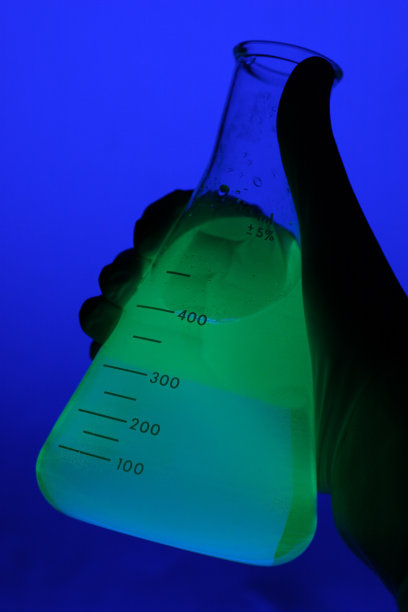 发光的厄伦美厄烧瓶图片下载