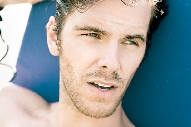 冲浪的人图片下载