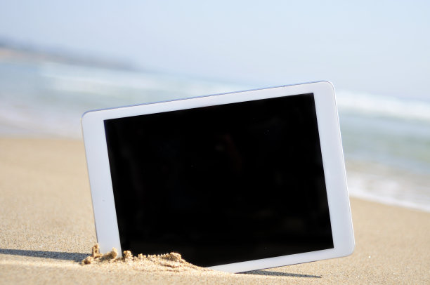 屏幕上有黑色空白的平板电脑图片下载