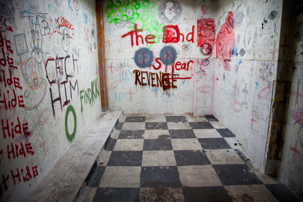 闹鬼的废弃的医院图片下载