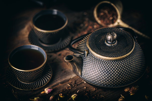 黑铁茶壶图片下载