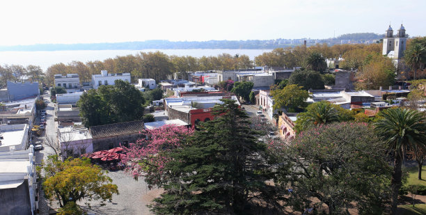 乌拉圭科洛尼亚萨克拉门托的灯塔图片下载