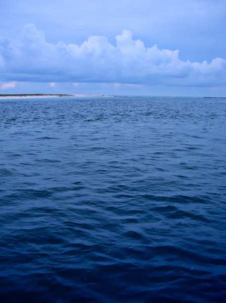 海上风暴云图片下载