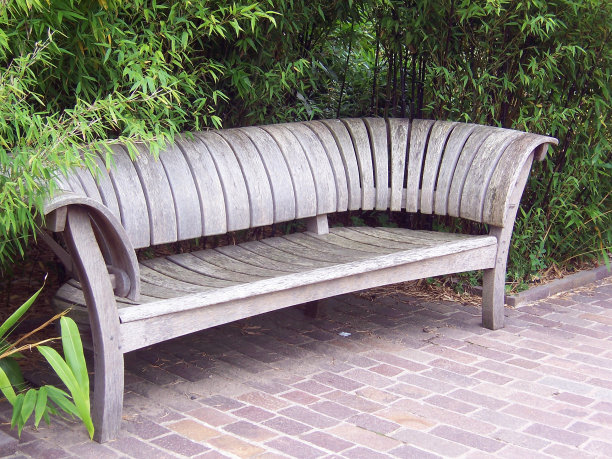 板凳上图片下载