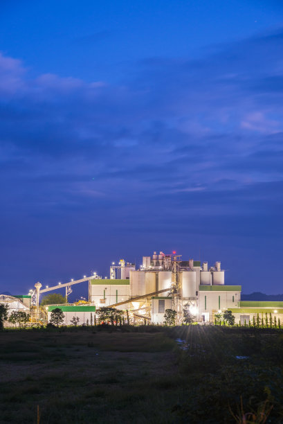 工厂傍晚的景观图片下载