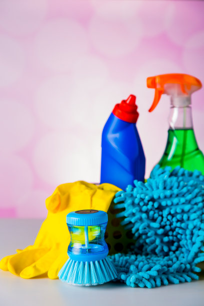 具有强光和饱和颜色的清洁设备图片下载