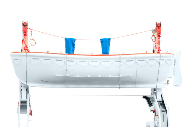 吊柱上有救生艇图片下载