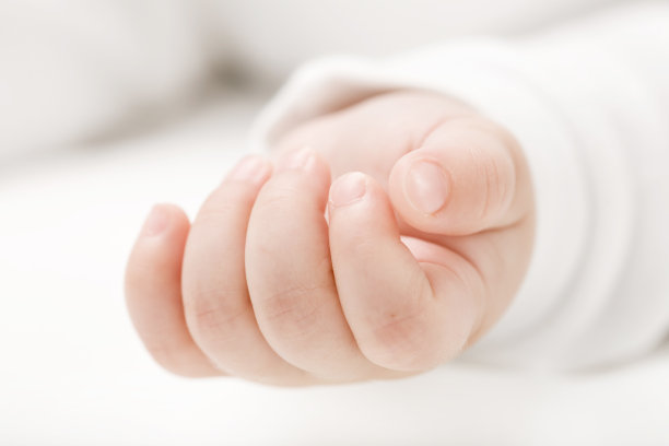 芭比娃娃的手图片下载