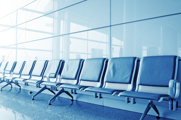 板凳上图片下载