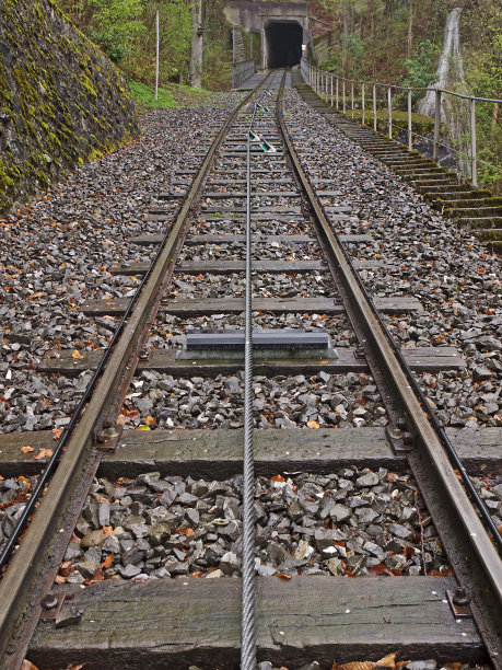 缆索铁路轨道图片下载