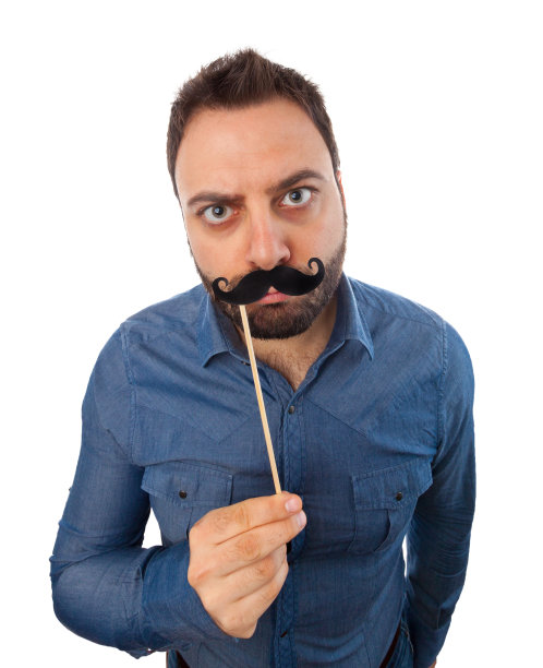 留着小胡子的年轻人图片下载