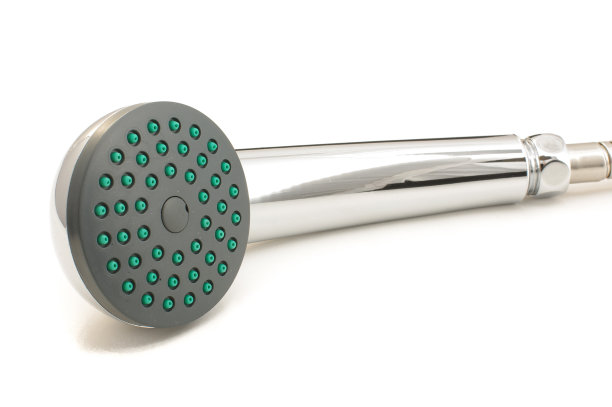 按摩淋浴头孤立在白色的背景图片下载
