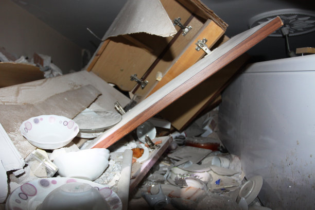 震后搜救图片下载