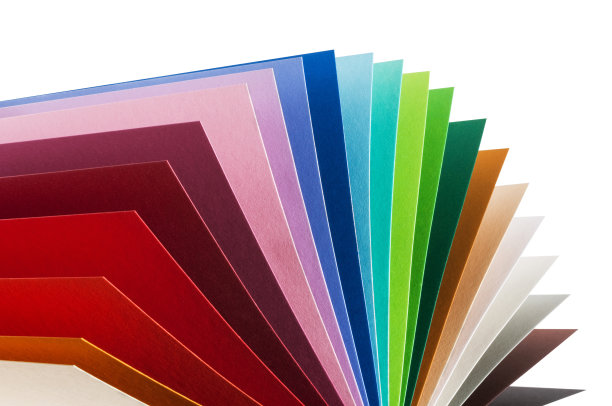 彩色纸孤立在白色图片下载