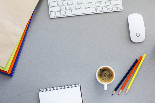 早上在办公室工作图片下载