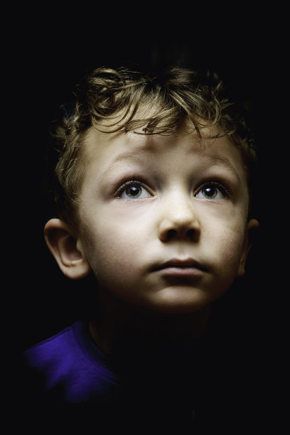 美丽的孩子图片下载