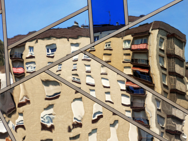 在Windows上构建反射的抽象图片下载