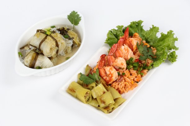 虾仁汤炒饭。侧视图图片下载