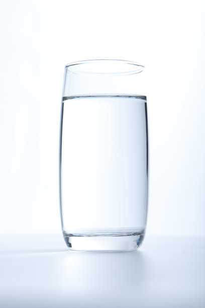 一杯水图片下载