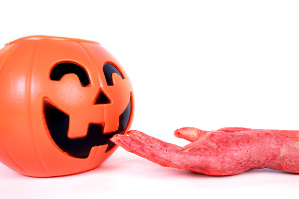 万圣节南瓜孤上白图片下载