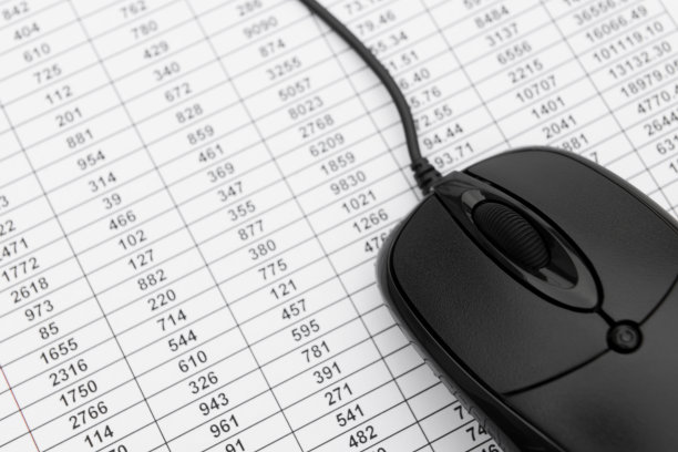 数据表上的黑色鼠标图片下载