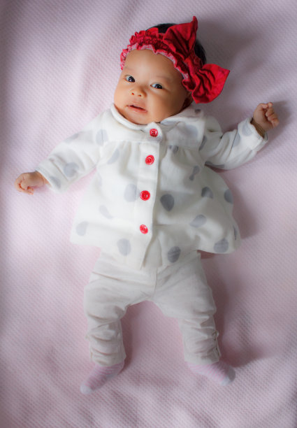 可爱的新生图片下载