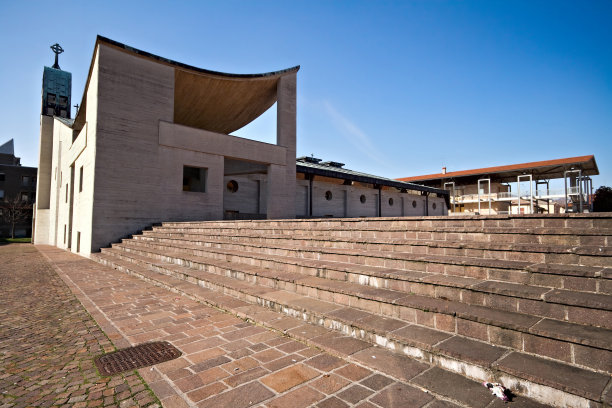 阿尔齐尼亚诺村的施洗约翰教堂图片下载