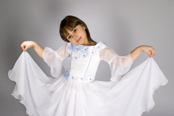 白色的裙子图片下载