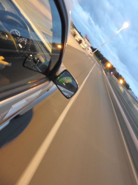 机场的车辆图片下载