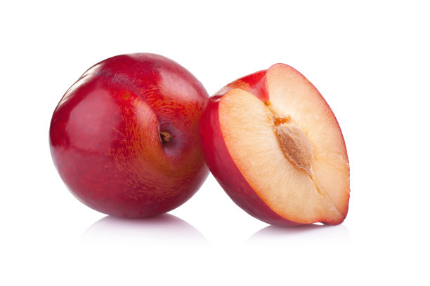 孤立在白色上的红李子图片下载
