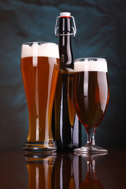淡啤酒图片下载