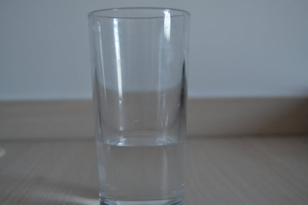 透明玻璃图片下载