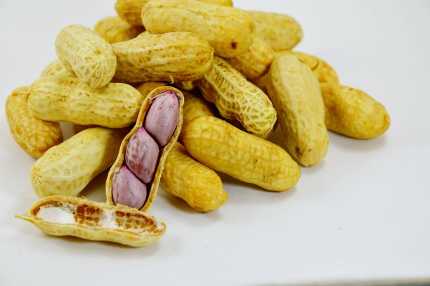 ิ煮花生去皮图片下载