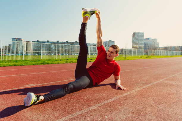 运动员热身和伸展图片下载