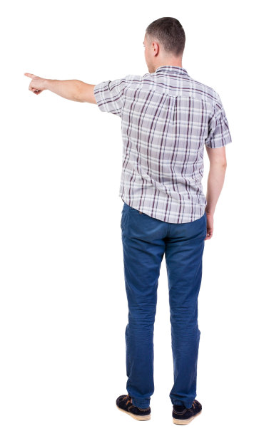 背对着年轻人的衬衫和牛仔裤。年轻人姿态。图片下载