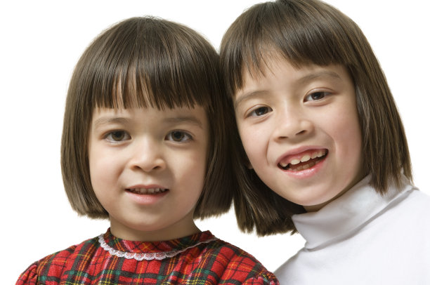 可爱的姐妹图片下载