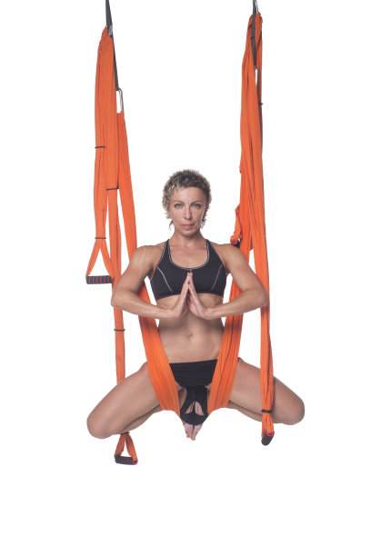 瑜伽在吊床图片下载