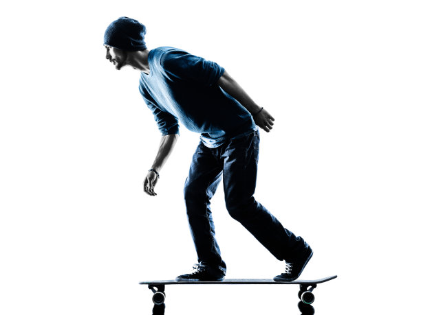 滑板男子滑板剪影图片下载