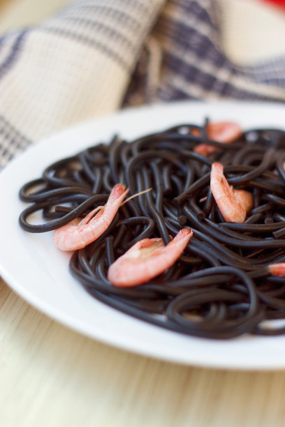 黑虾干面条图片下载