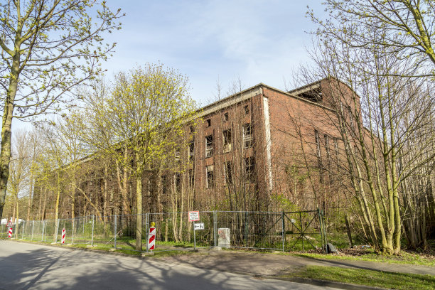 老德国二战V2火箭工厂图片下载