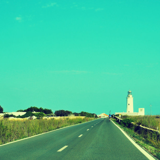 西班牙巴利阿里群岛福门特拉的Far de la Mola图片下载