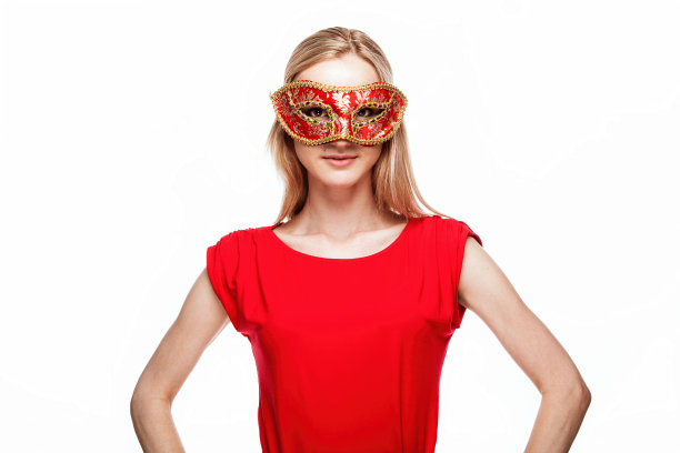戴着狂欢节面具的女孩图片下载