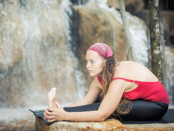 作为Virasana图片下载