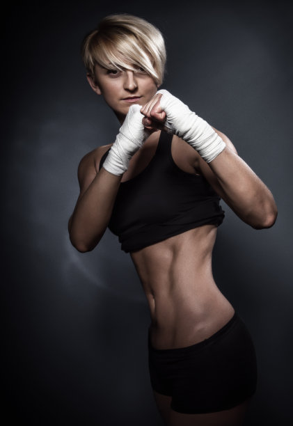 运动运动的女人图片下载