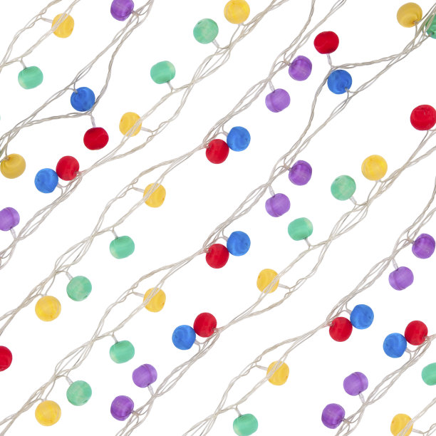 圣诞彩灯的背景是白色的背景。图片下载